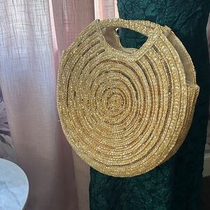 Elegant Tan Woven Circle Bag